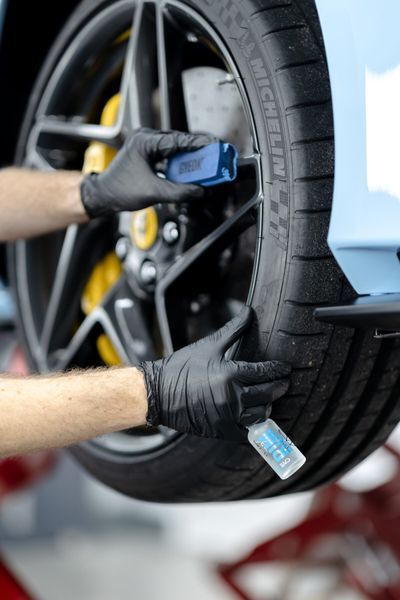 Кварцове захисне покриття для дисків Gyeon Q&sup2; Rim EVO 2 роки 30 мл 8809432670407 фото